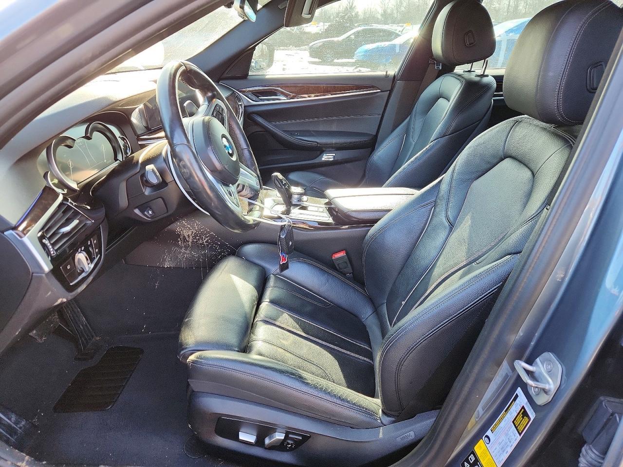 2018 BMW 530 Xi - Image 7