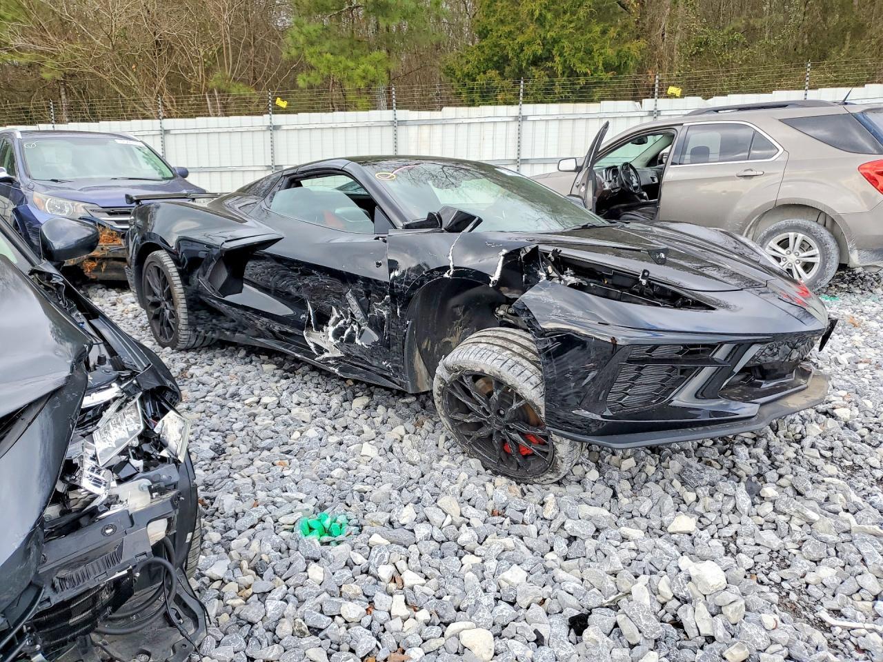 2025 Chevrolet Corvette Stingray 2Lt - Фото 4