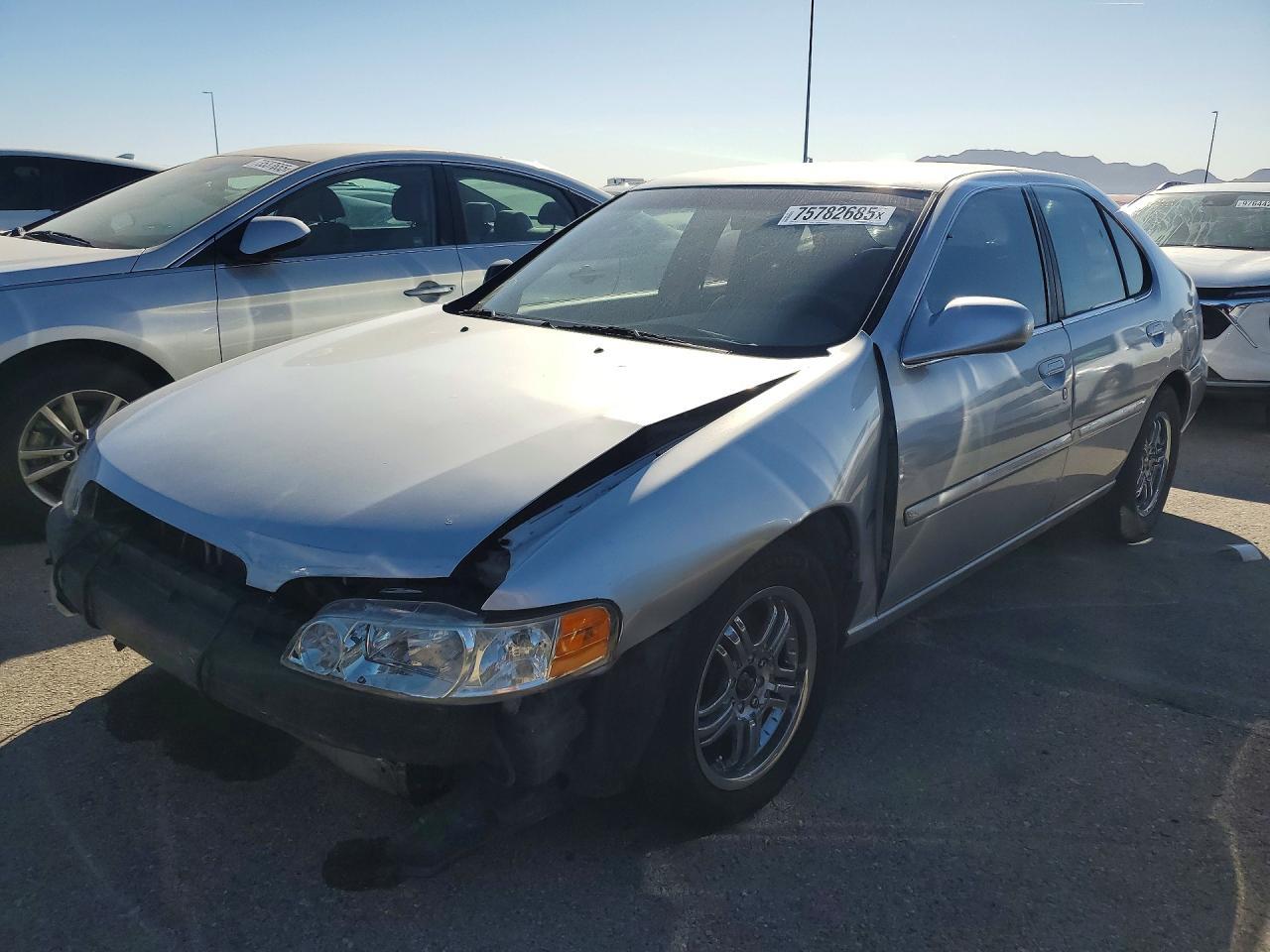 2001 Nissan Altima Xe
