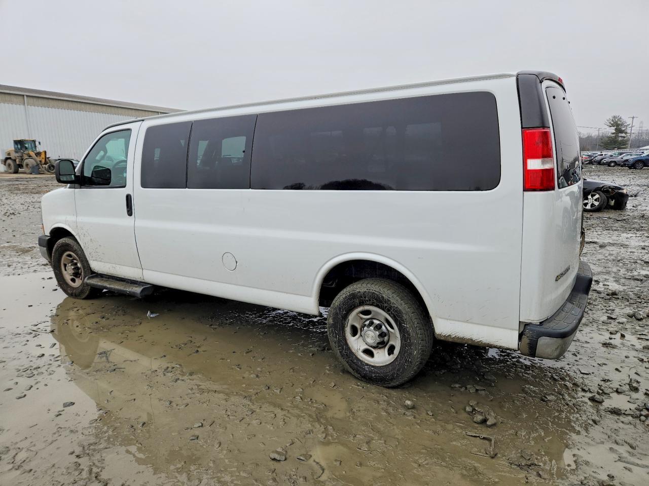2019 Chevrolet Express G3500 Lt - Фото 2