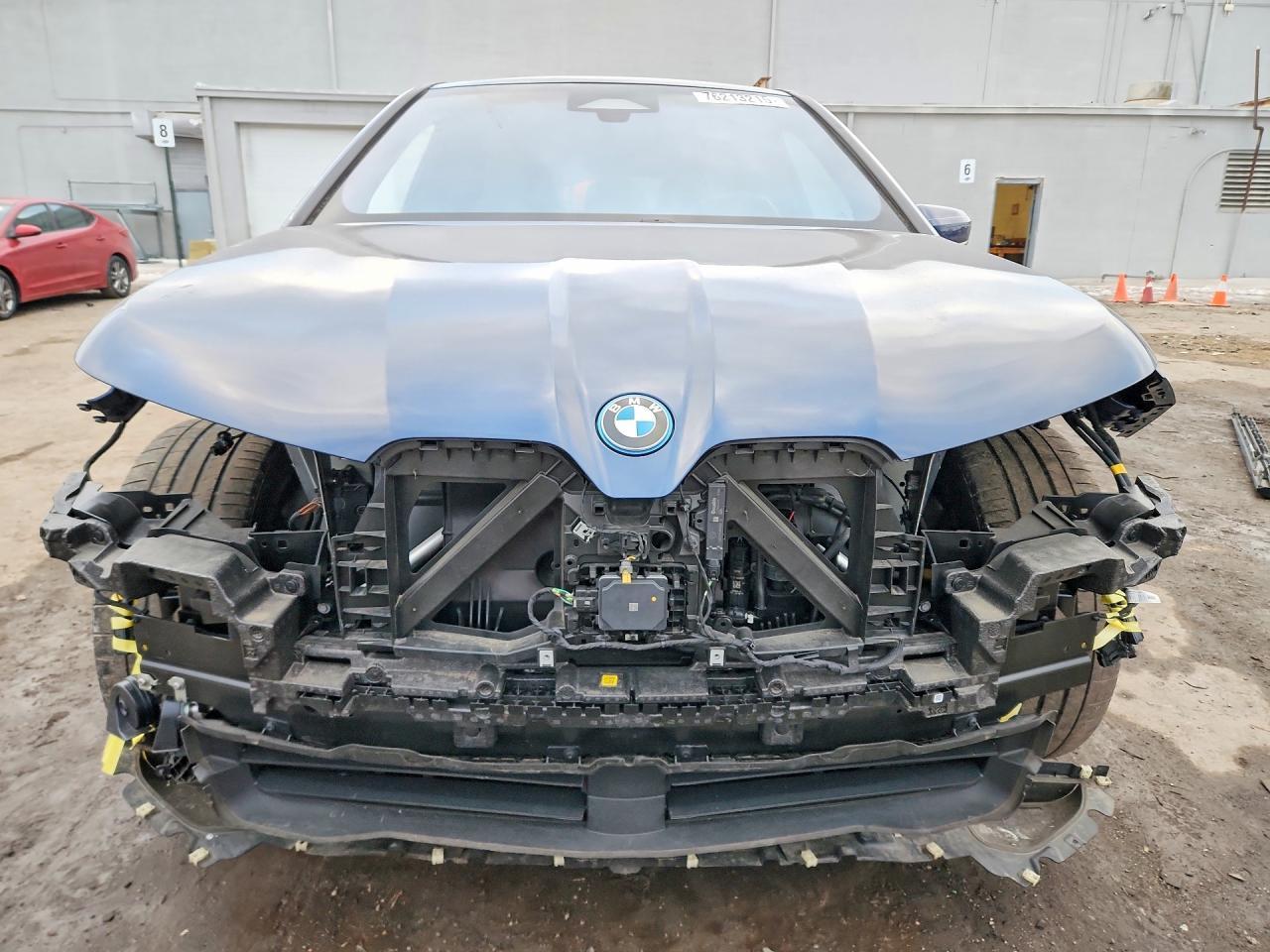 2023 BMW Ix xDrive50 - Image 5