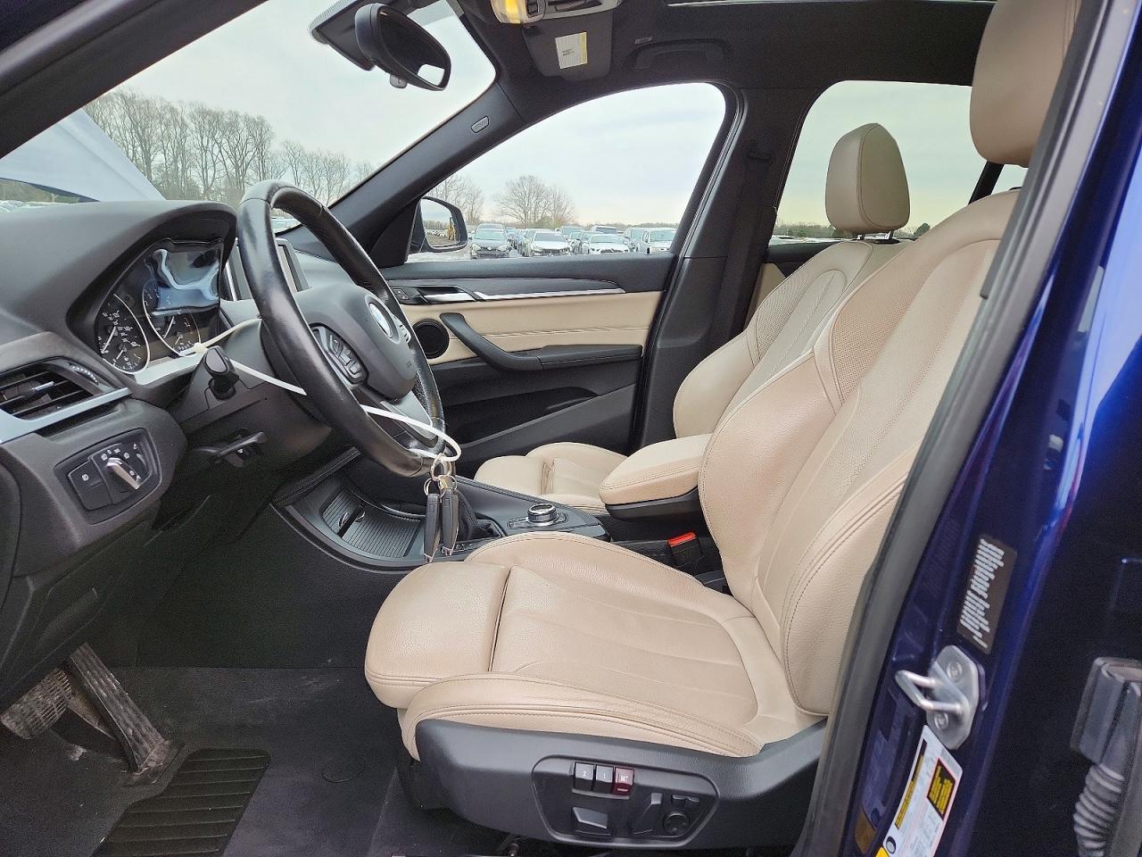 2017 BMW X1 xDrive28I - Фото 7