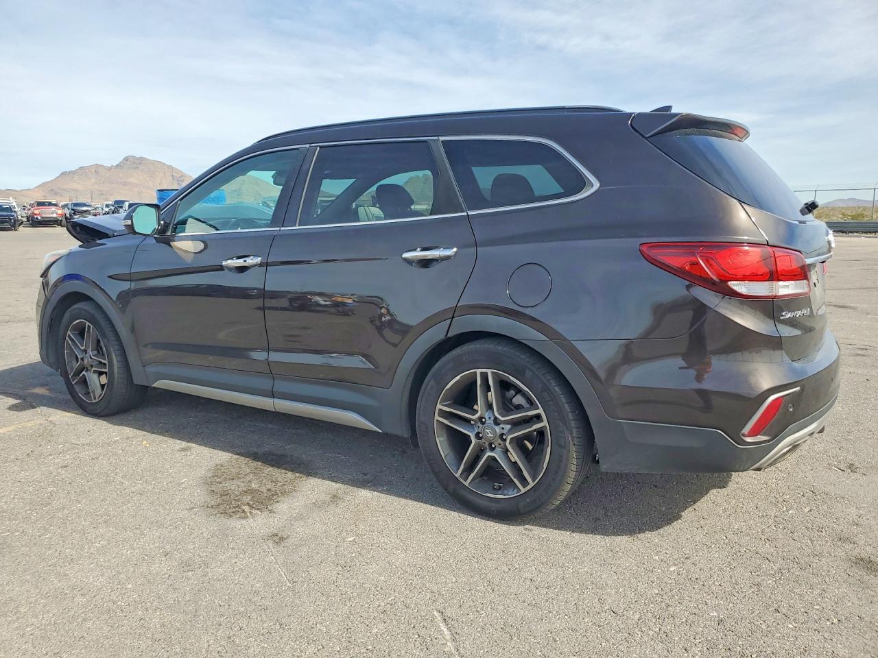 2017 Hyundai Santa Fe Limited Ultimate - Фото 2
