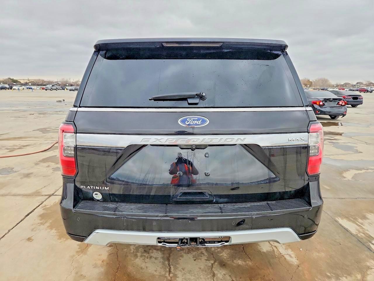2020 Ford Expedition Max Platinum - Image 6