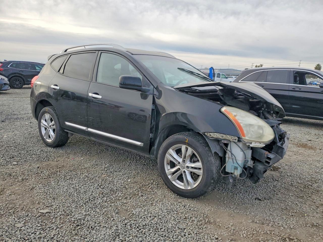 2013 Nissan Rogue S - Image 4