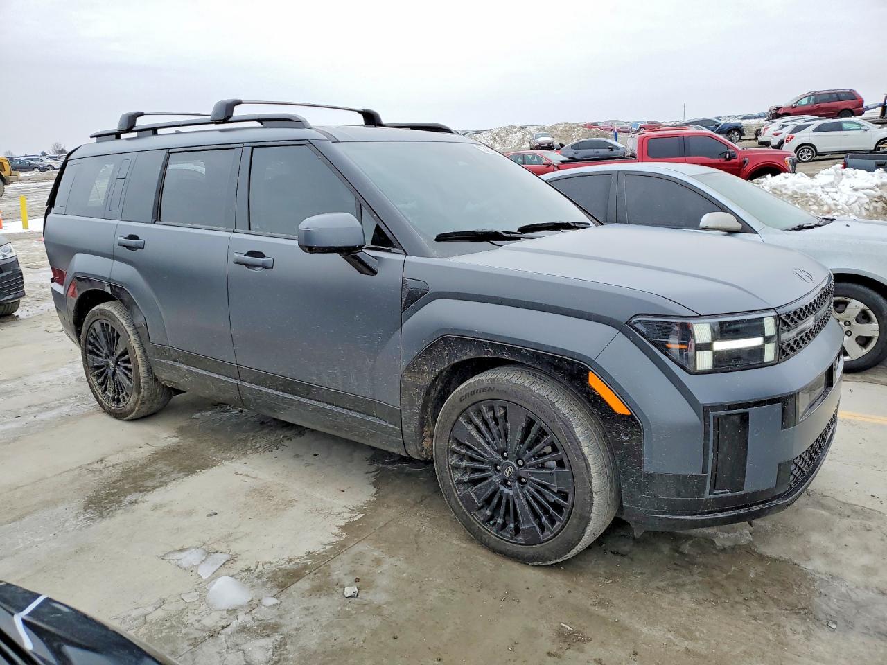 2025 Hyundai Santa Fe - Image 4