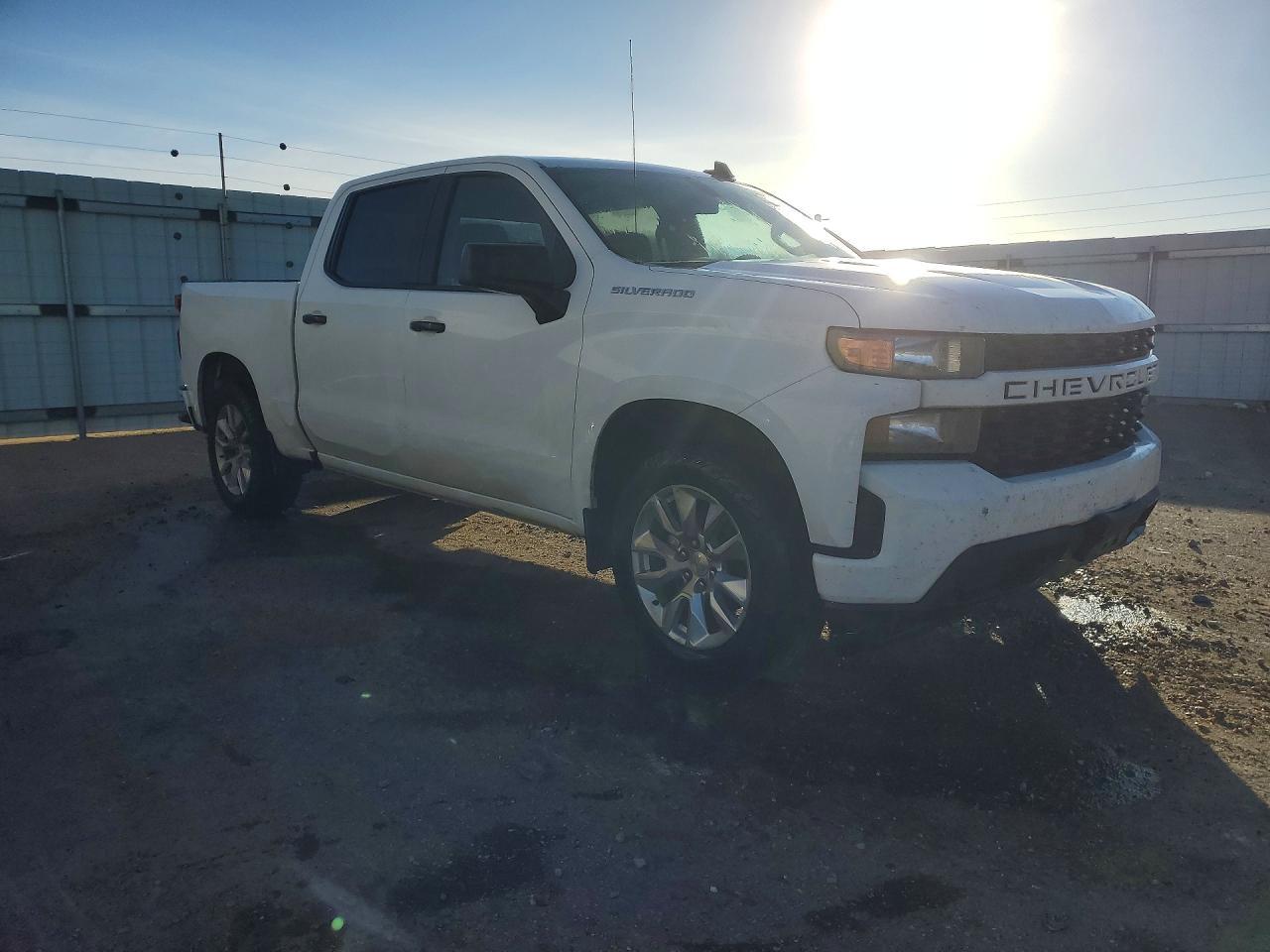 2019 Chevrolet Silverado C1500 Custom - Фото 4