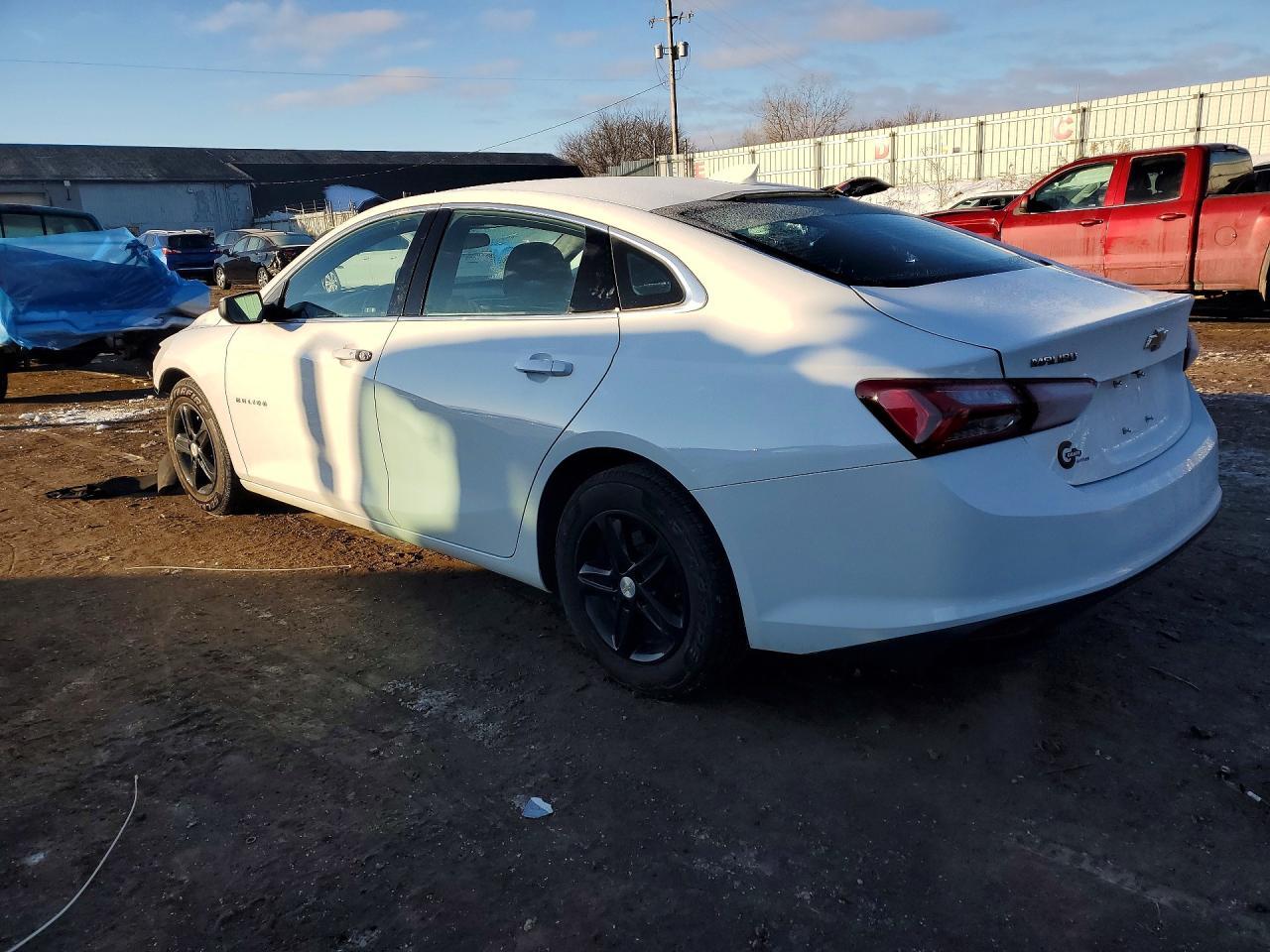 2022 Chevrolet Malibu Lt - Image 2