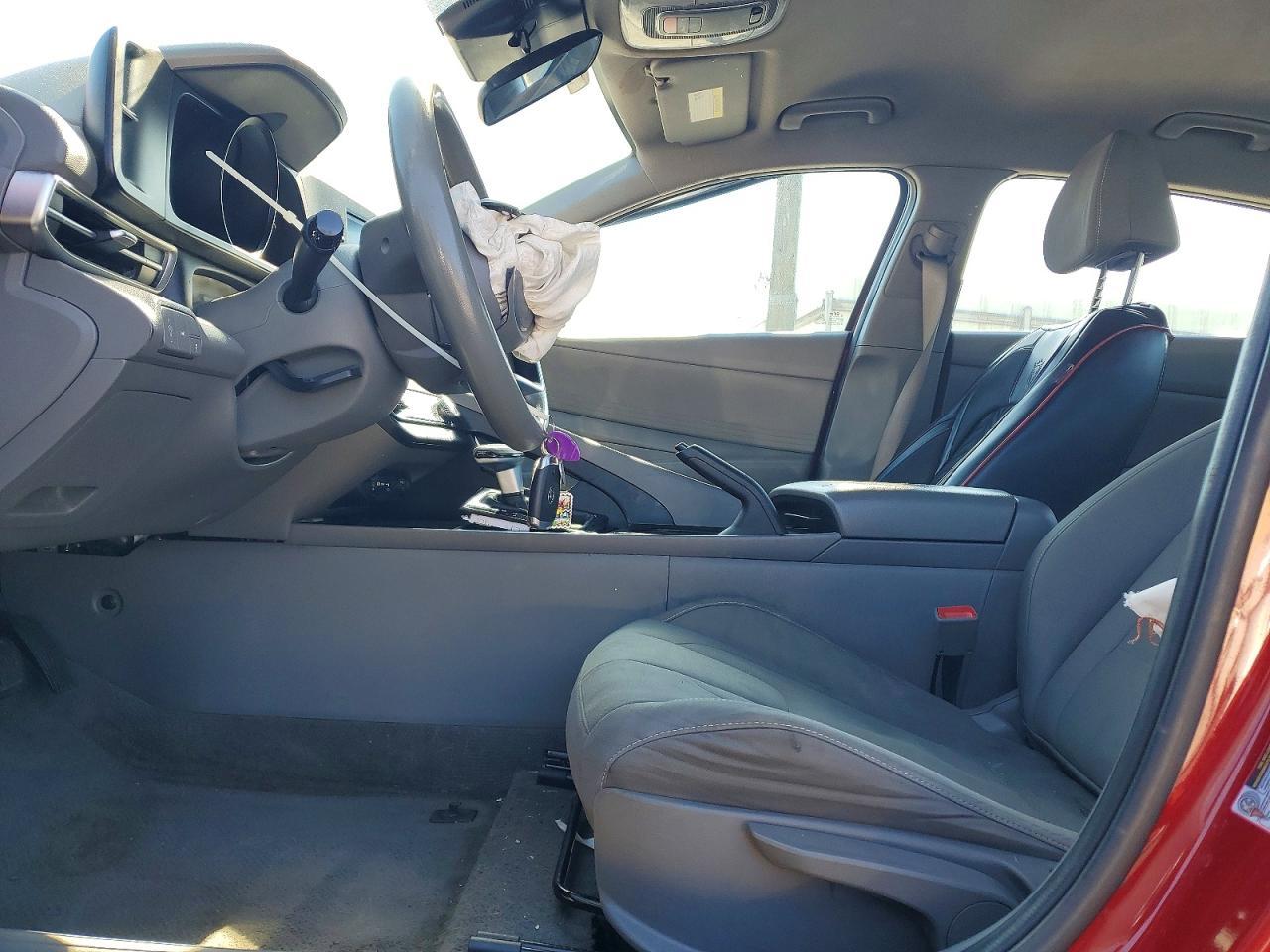 2023 Hyundai Elantra Sel - Фото 7