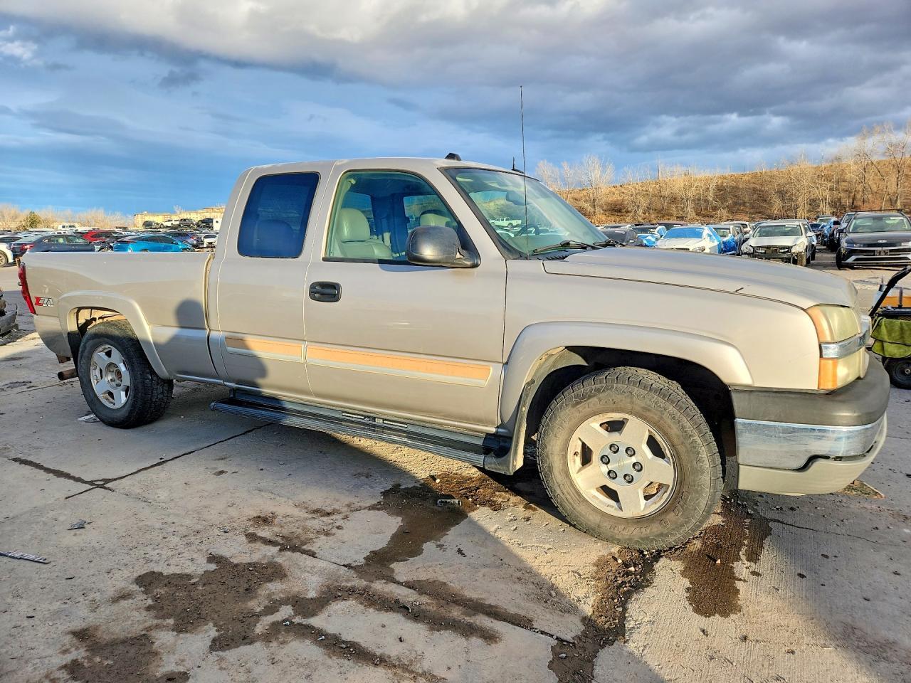 2004 Chevrolet Silverado K1500 - Image 4