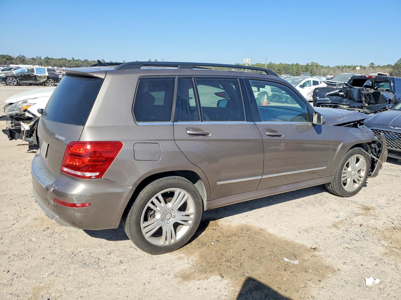 2014 Mercedes-Benz Glk 350 4Matic - Image 3