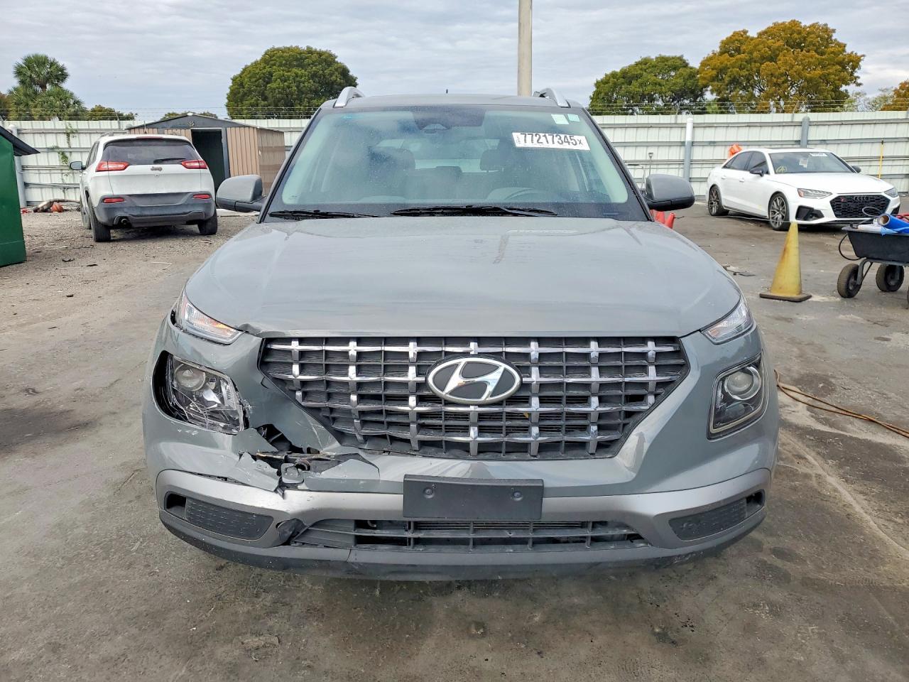 2023 Hyundai Venue Sel - Фото 5