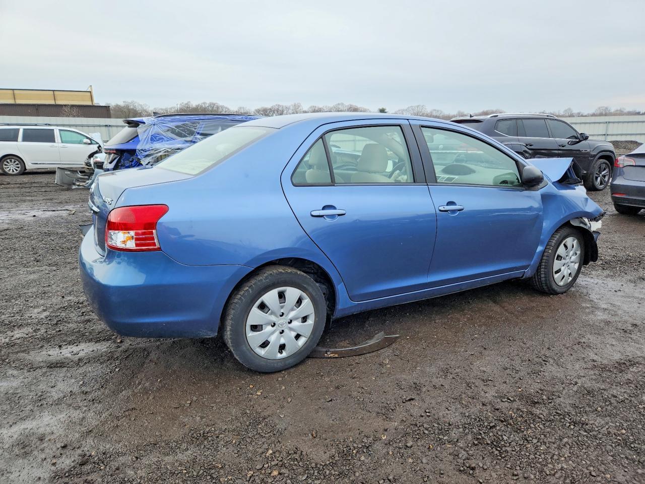 2009 Toyota Yaris - Image 3