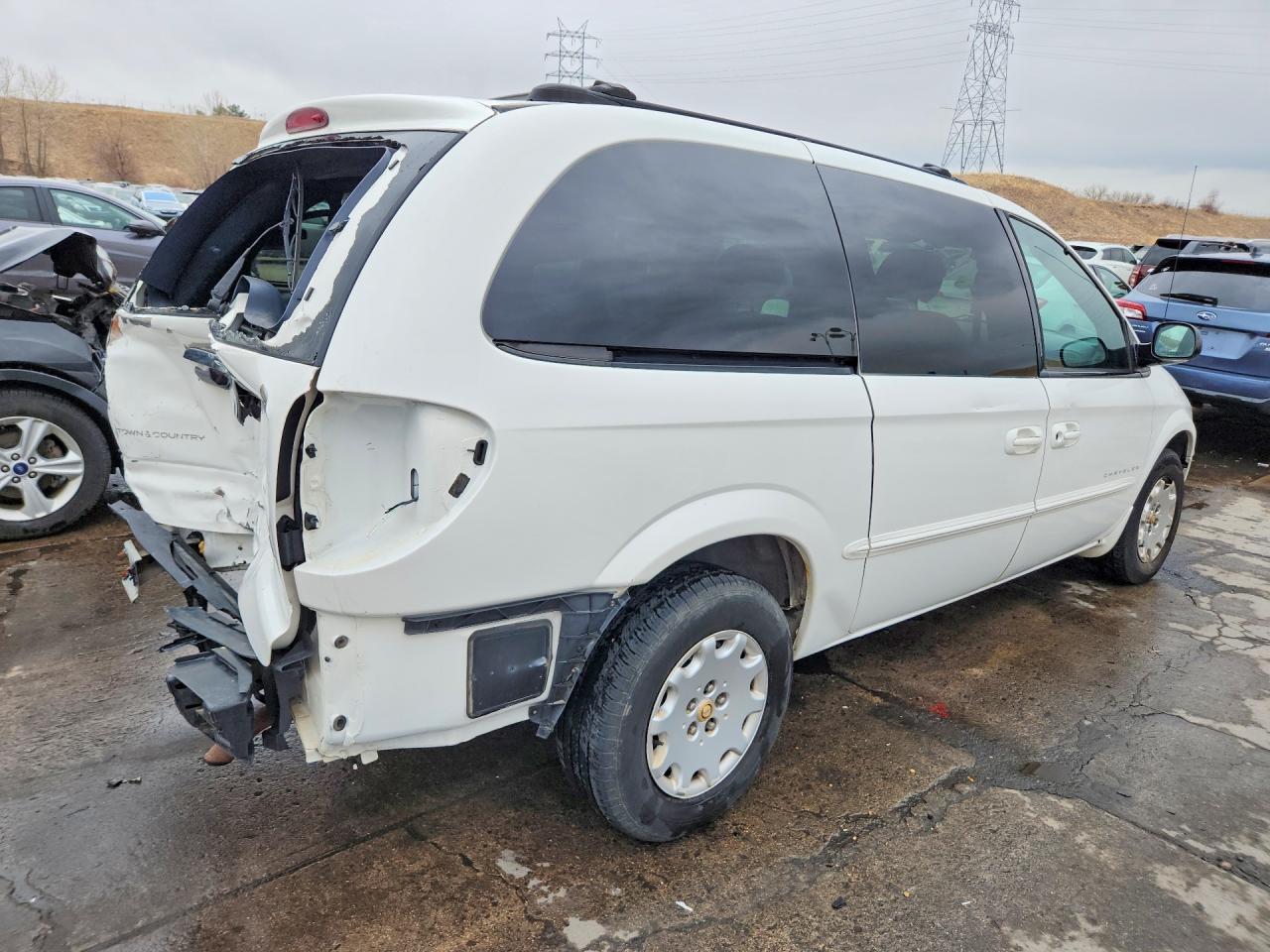 2001 Chrysler Town & Country Lx - Фото 3