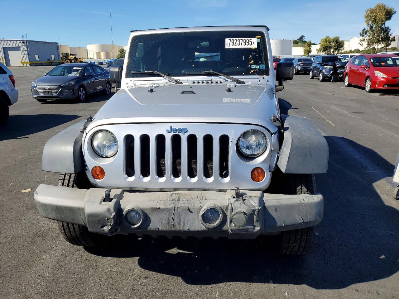 2007 Jeep Wrangler X - Image 5