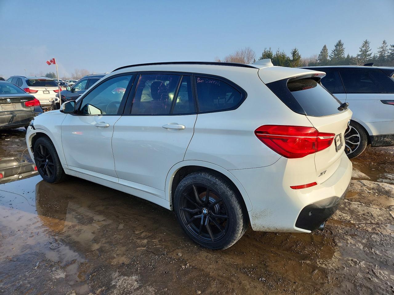 2018 BMW X1 xDrive28I - Фото 2