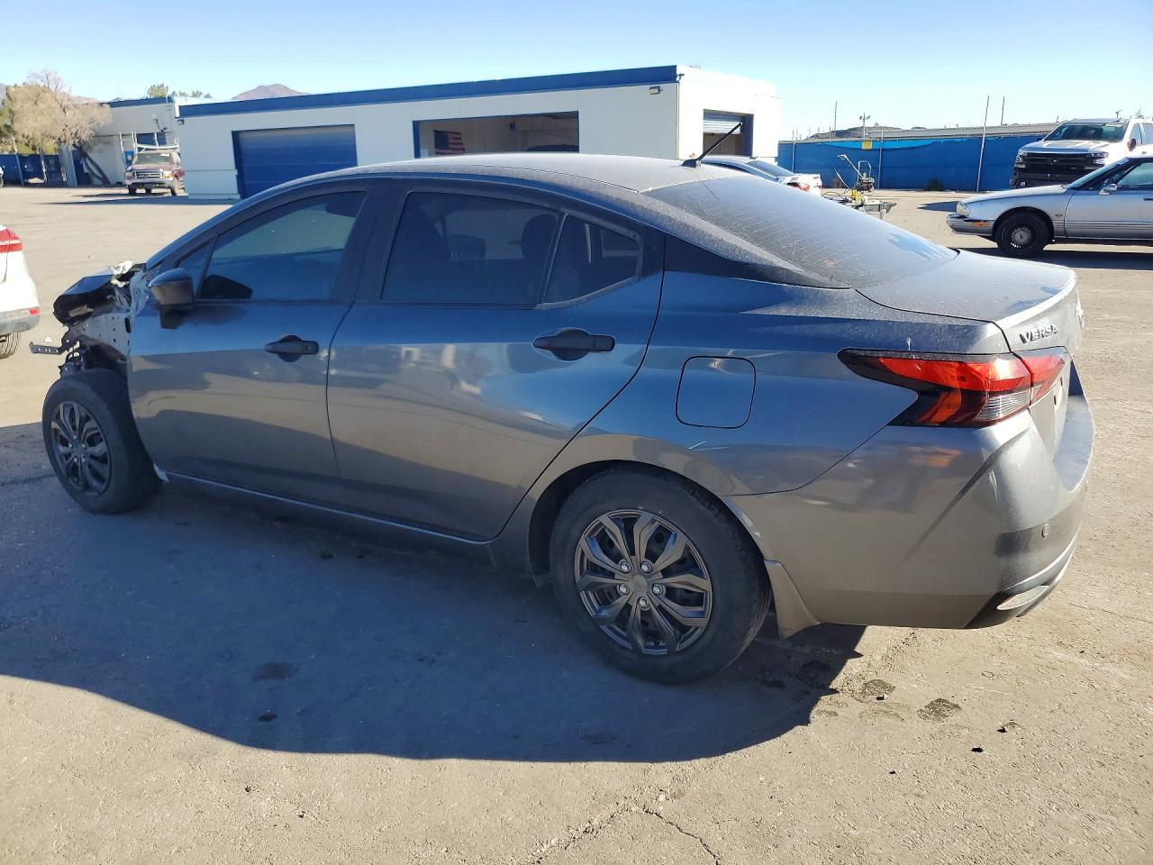 2021 Nissan Versa S - Image 2