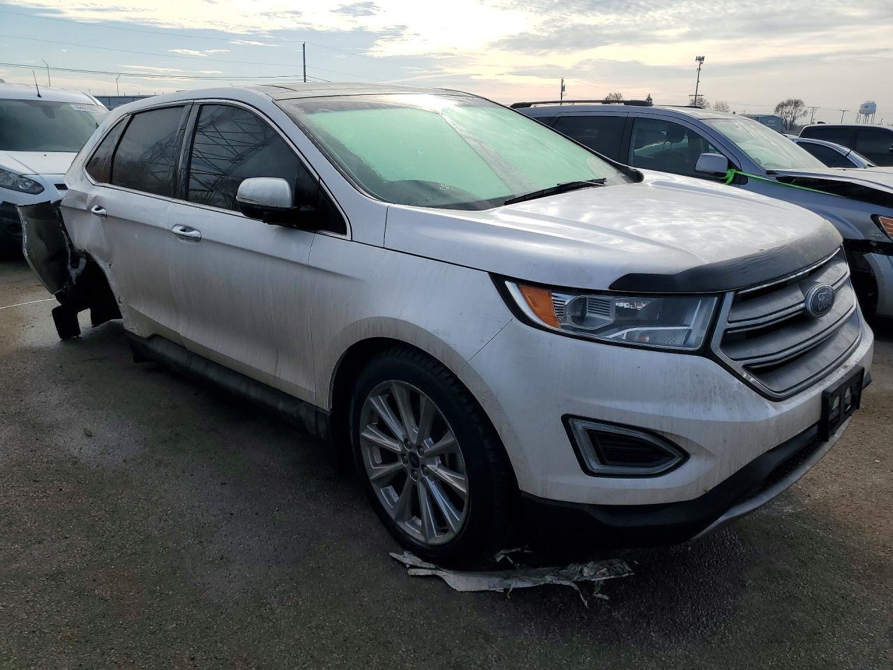 2017 Ford Edge Titanium - Фото 4