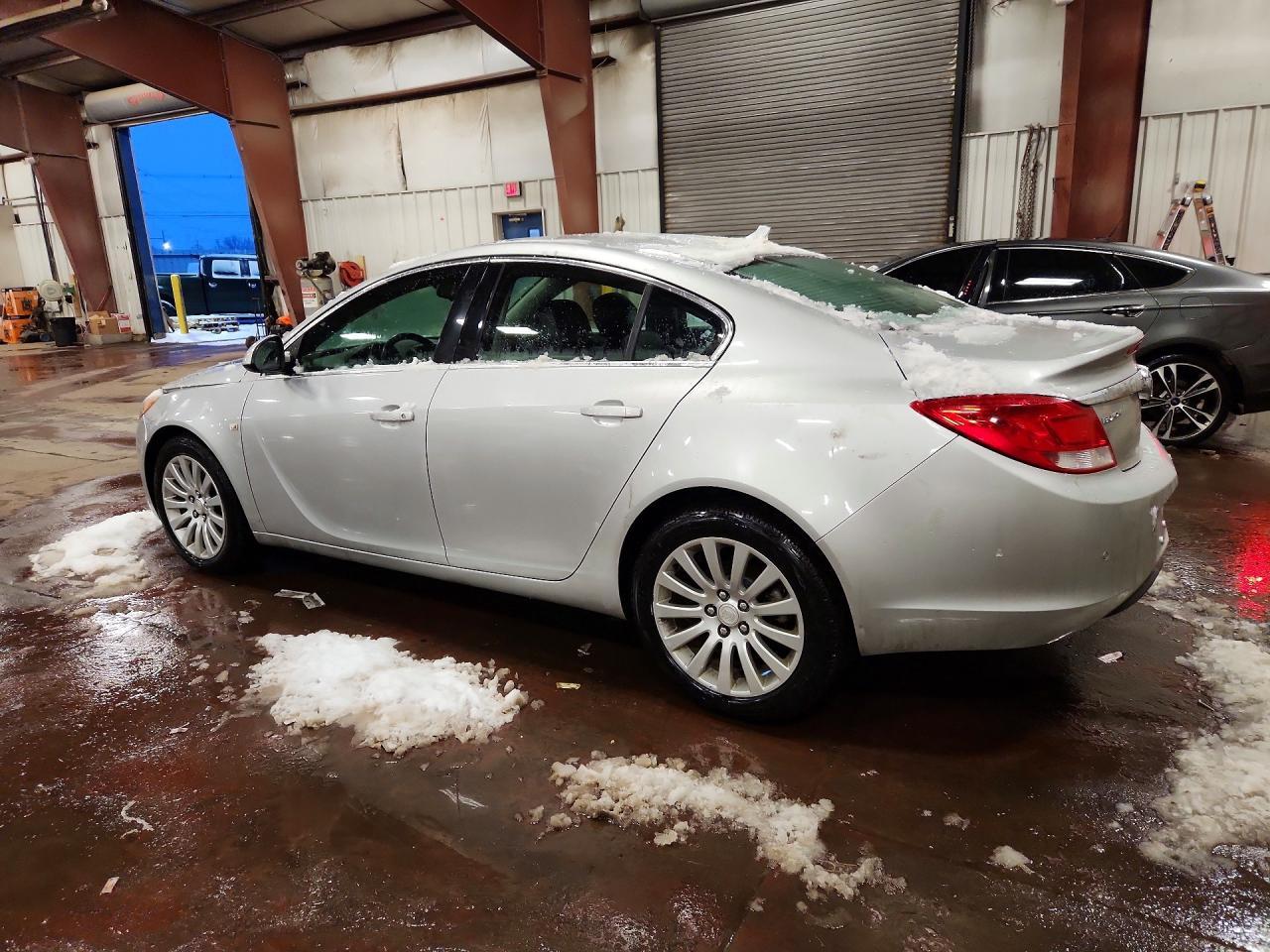 2011 Buick Regal Cxl - Image 2