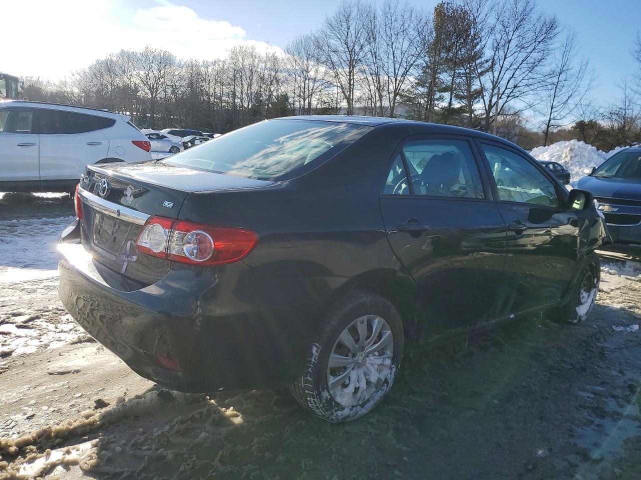 2012 Toyota Corolla Base - Фото 3