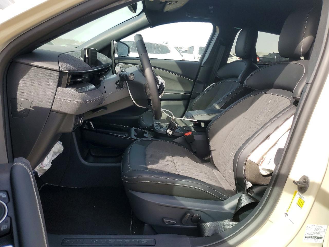 2025 Ford Mustang Mach-E Gt - Фото 7