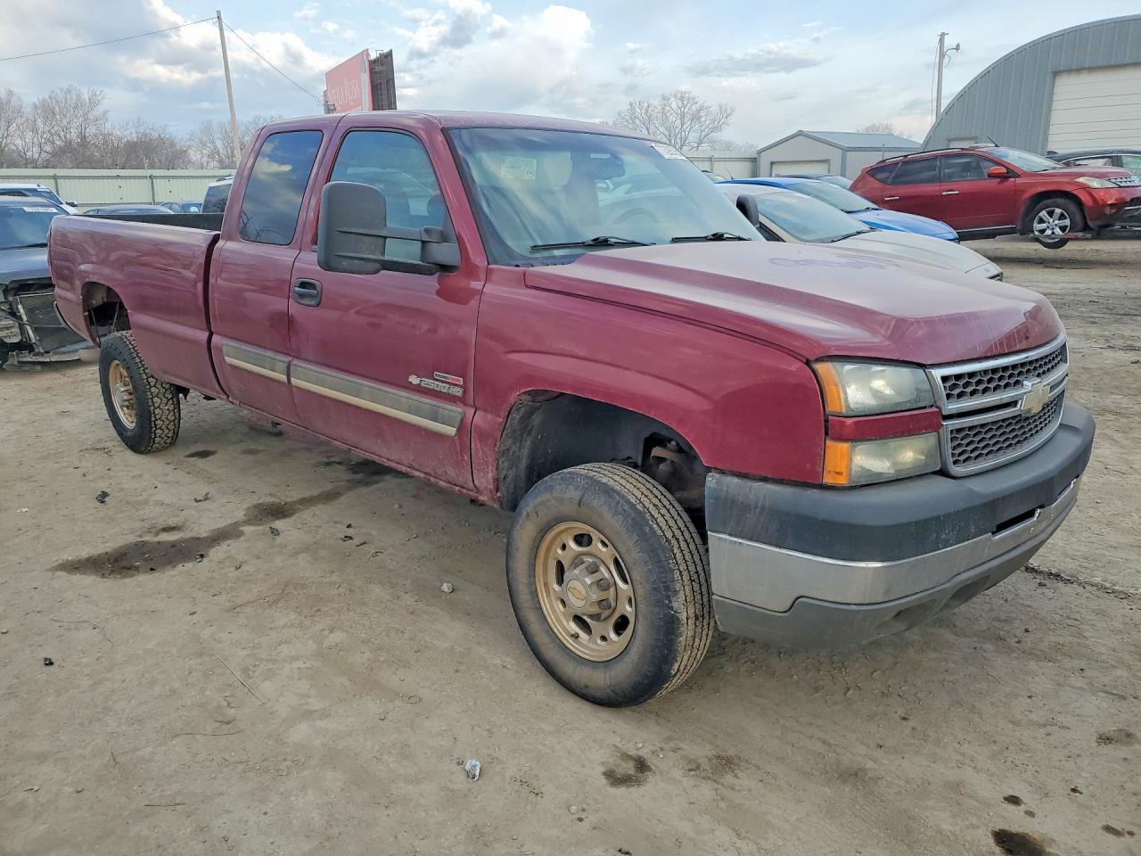 2005 Chevrolet Silverado C2500 Heavy Duty - Фото 4