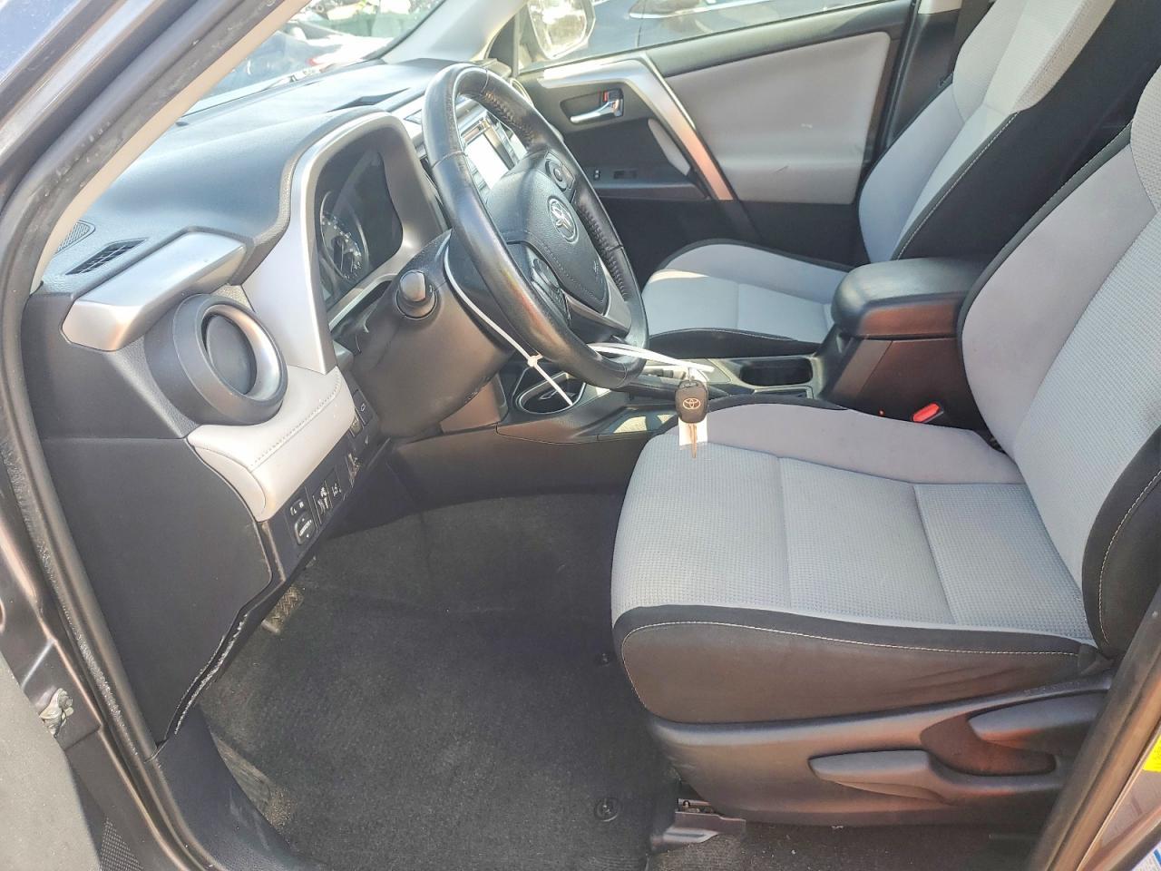 2017 Toyota Rav4 Xle - Фото 7