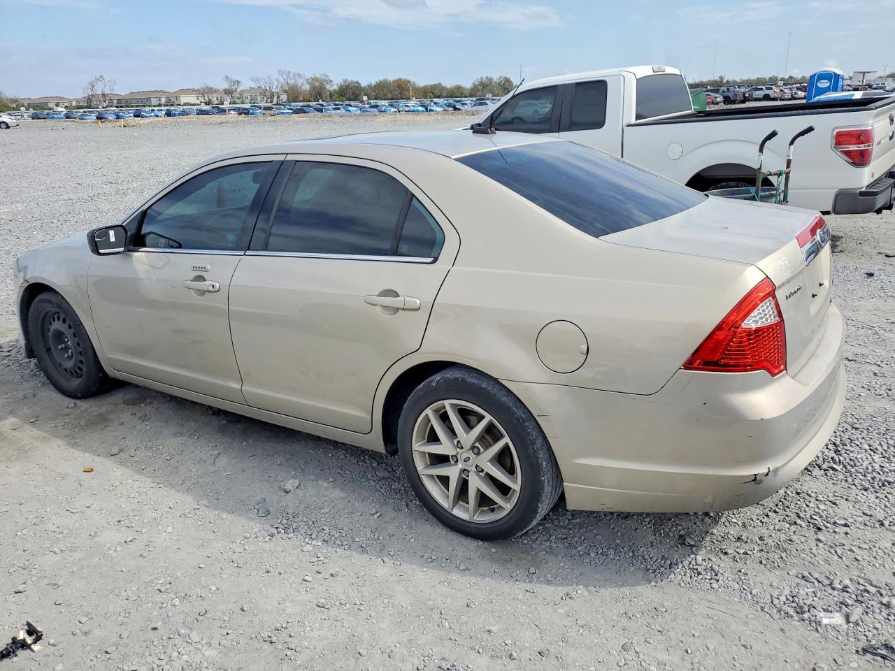2010 Ford Fusion Sel - Image 2