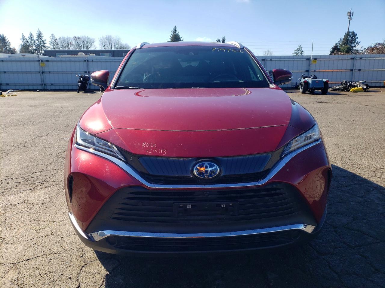 2021 Toyota Venza Le - Фото 5