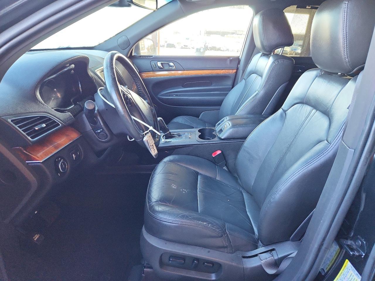 2014 Lincoln Mkt - Фото 7