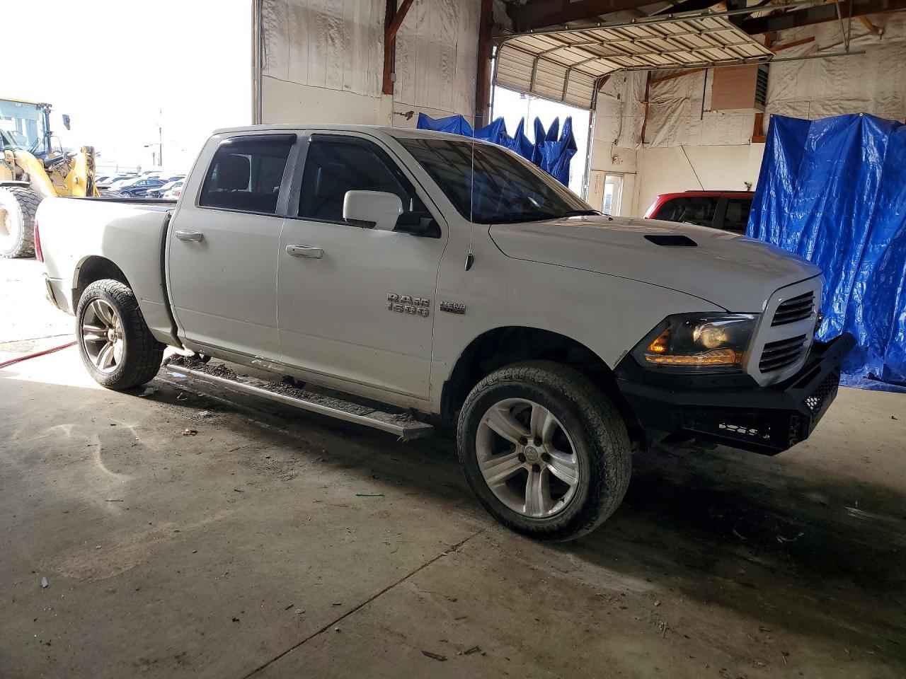 2015 Ram 1500 Sport - Фото 4