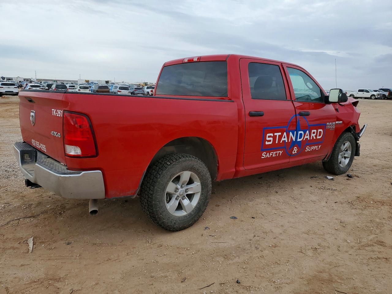 2021 Ram 1500 Classic Tradesman - Фото 3
