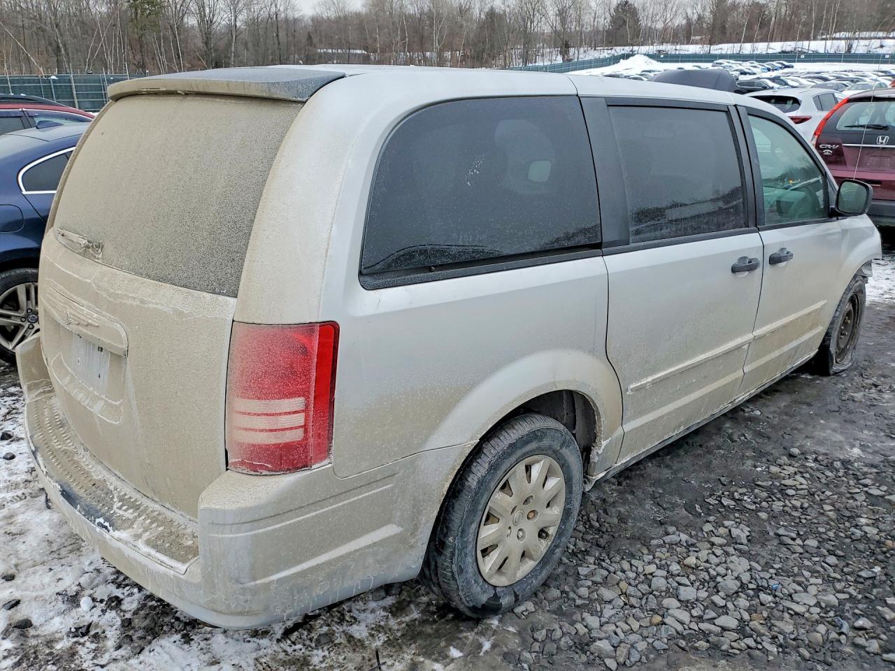 2008 Chrysler Town & Country Lx - Фото 3