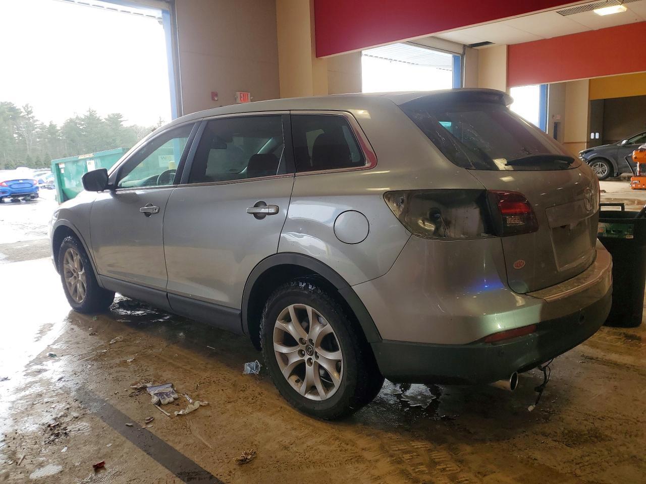 2014 Mazda Cx-9 Touring - Image 2
