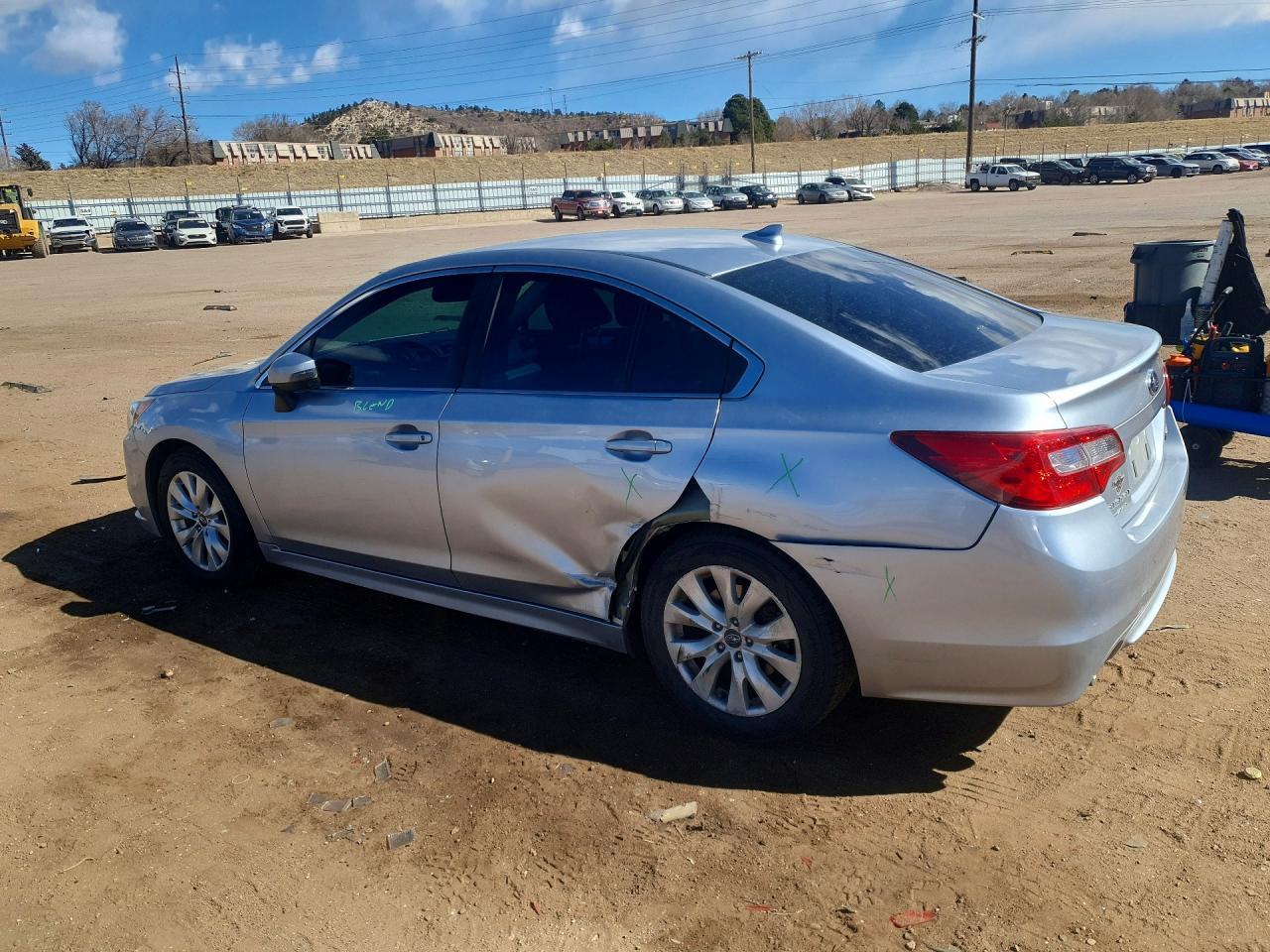 2016 Subaru Legacy - Фото 2