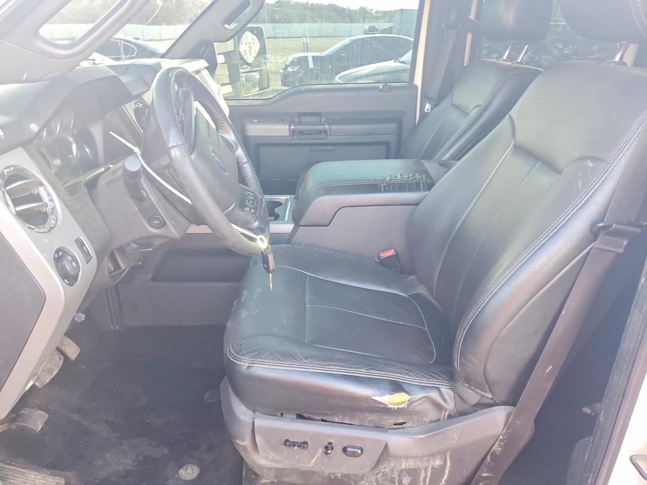 2015 Ford F250 Super Duty - Image 7