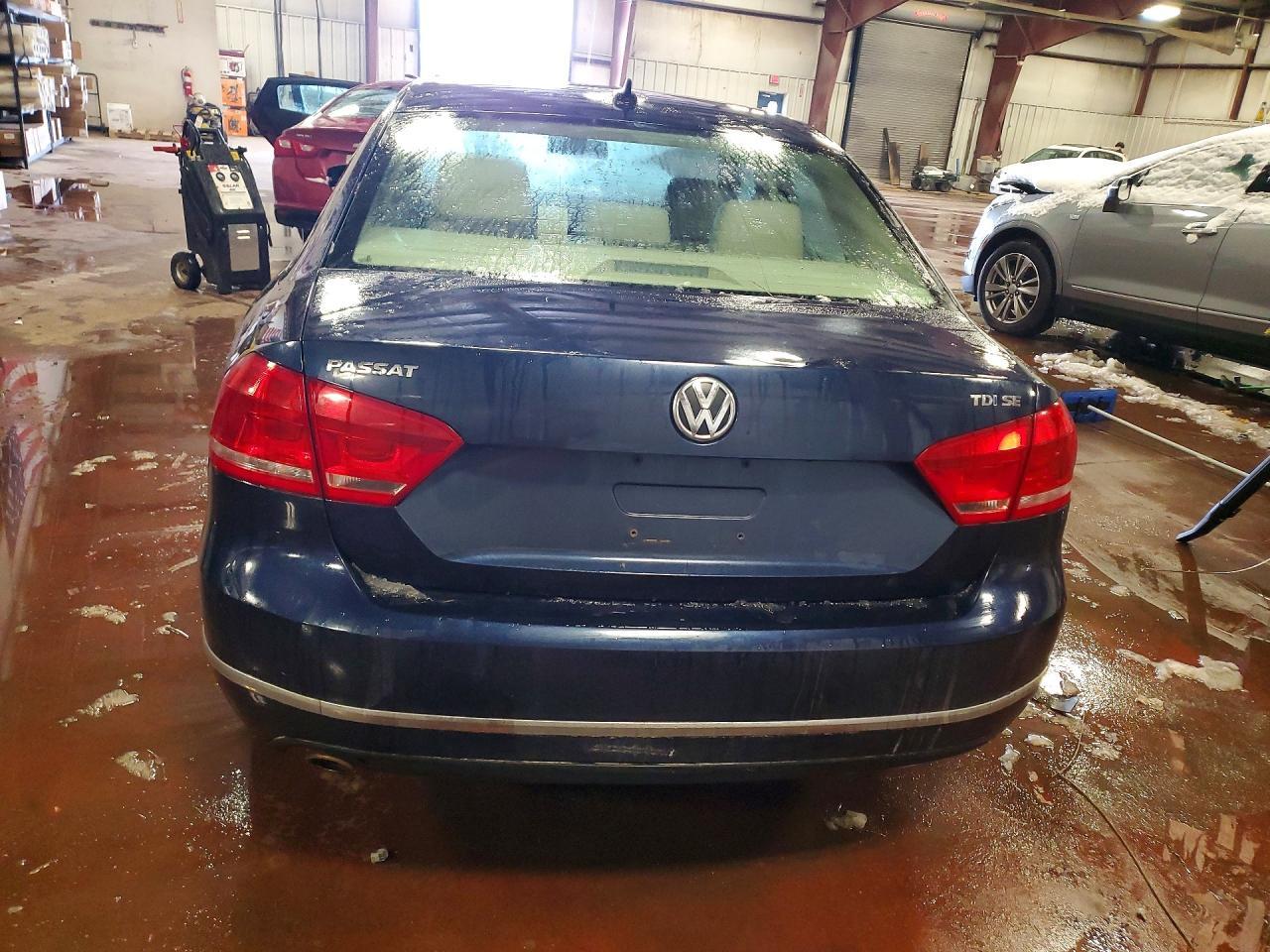 2013 Volkswagen Passat Se - Image 6