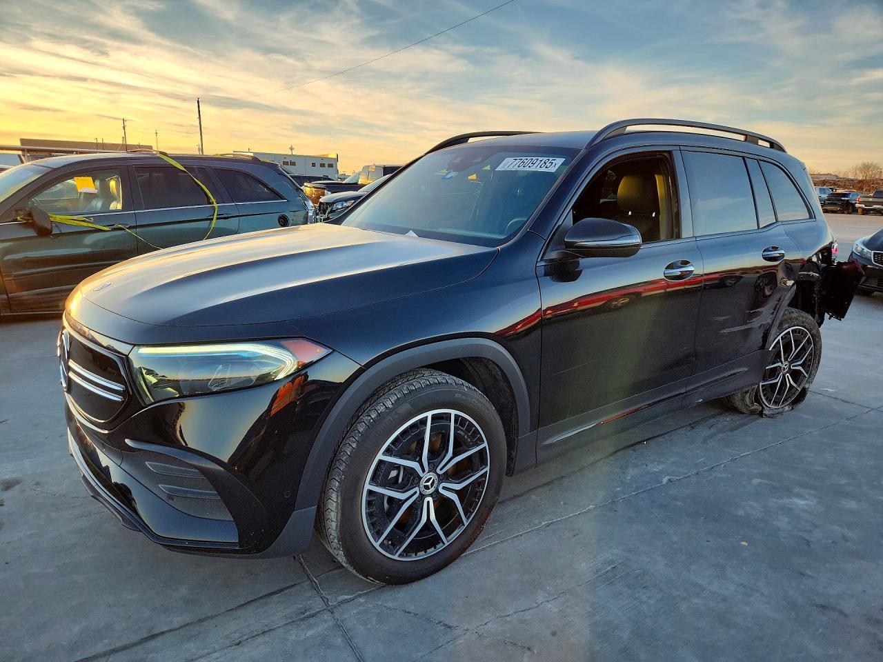 2023 Mercedes-Benz Eqb 300 4Matic