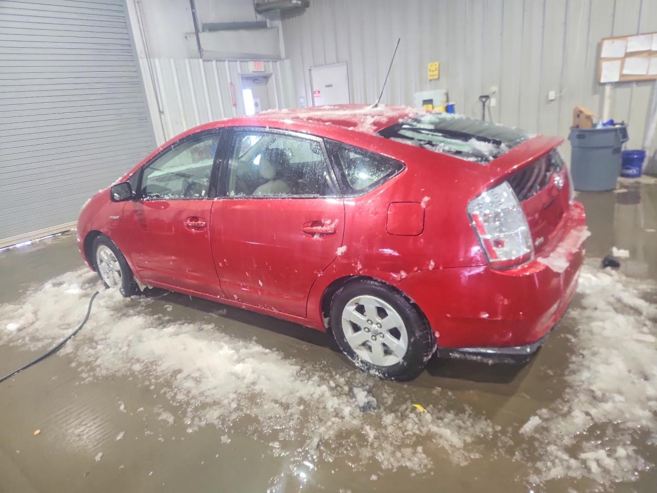 2009 Toyota Prius - Image 2