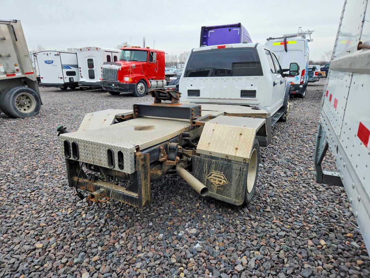 2020 Ford F550 Xl Chassis 6.7L V8 Tdsl - Фото 3