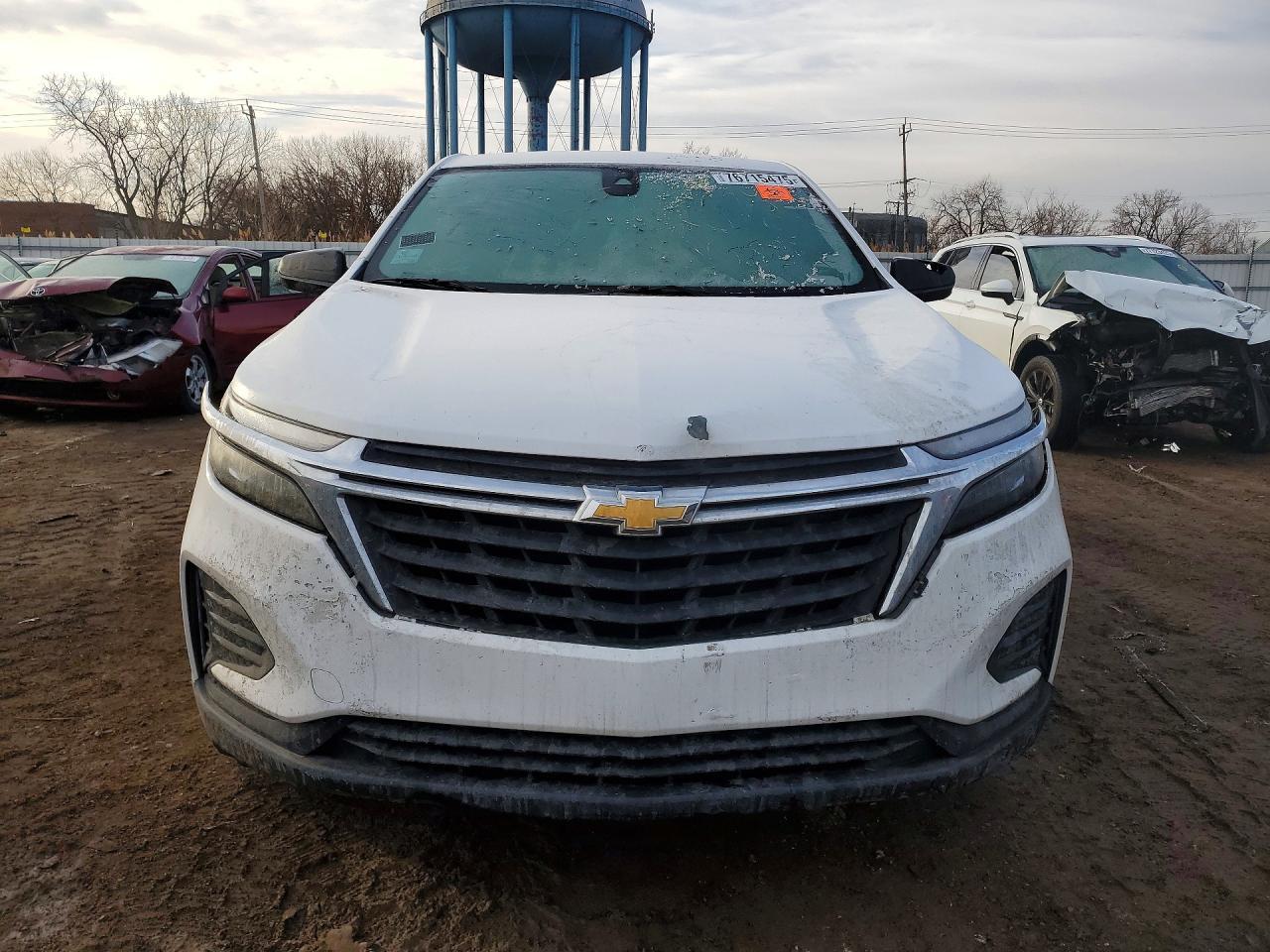 2024 Chevrolet Equinox Ls - Image 5