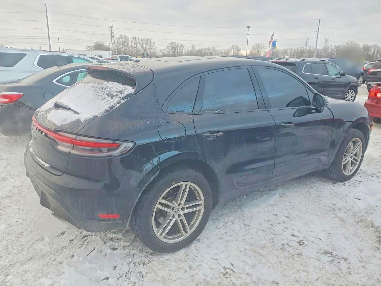 2025 Porsche Macan Base - Фото 3