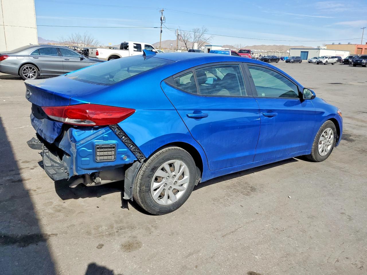 2018 Hyundai Elantra Se - Фото 3
