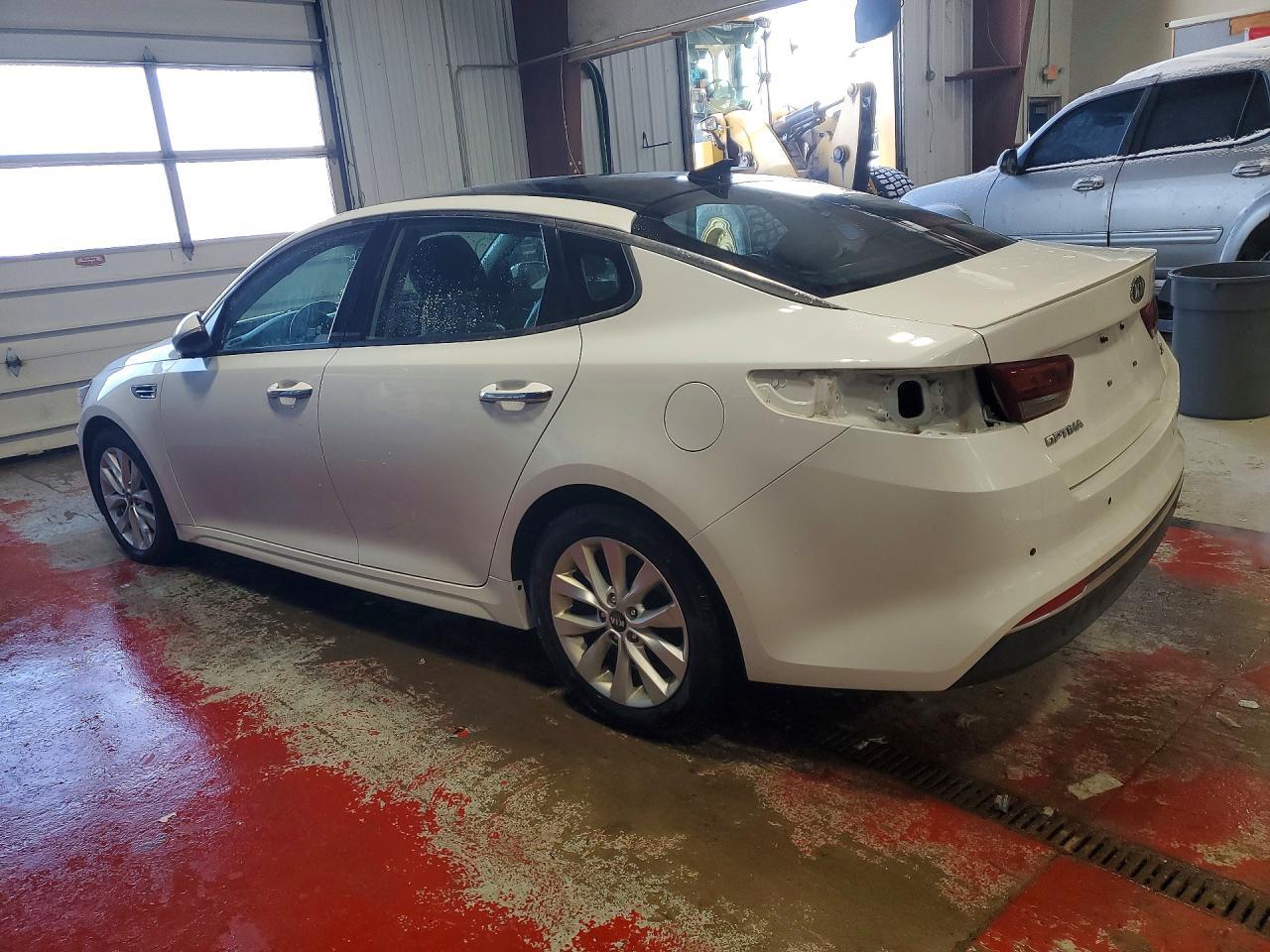 2018 Kia Optima Lx - Фото 2
