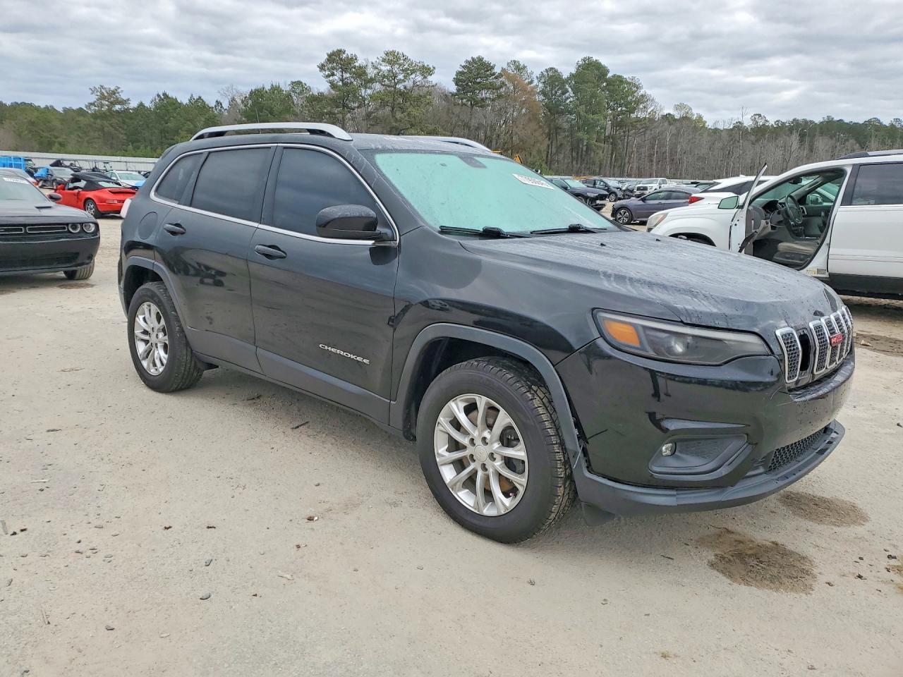 2019 Jeep Cherokee Latitude - Фото 4