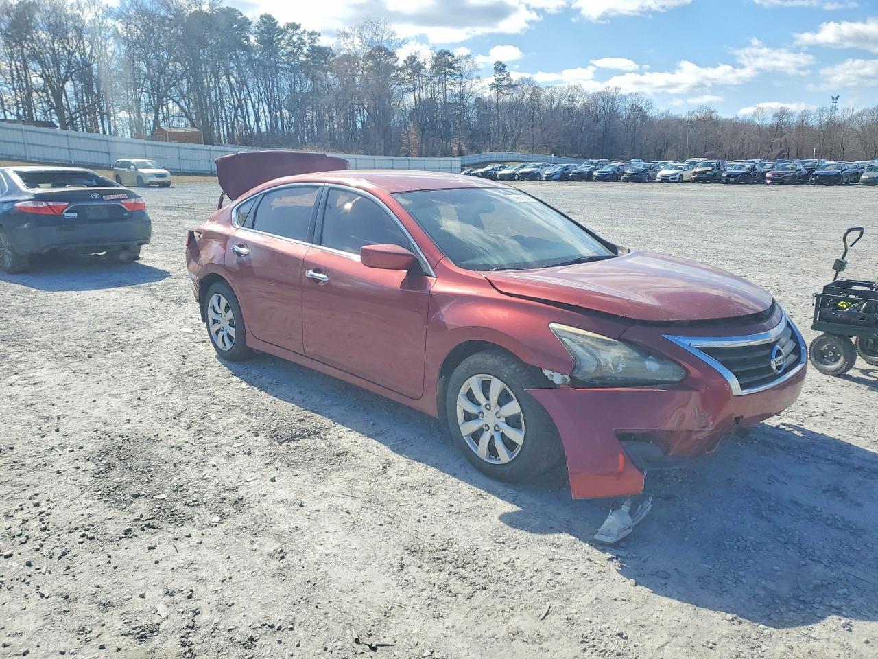 2015 Nissan Altima 2.5 S - Фото 4
