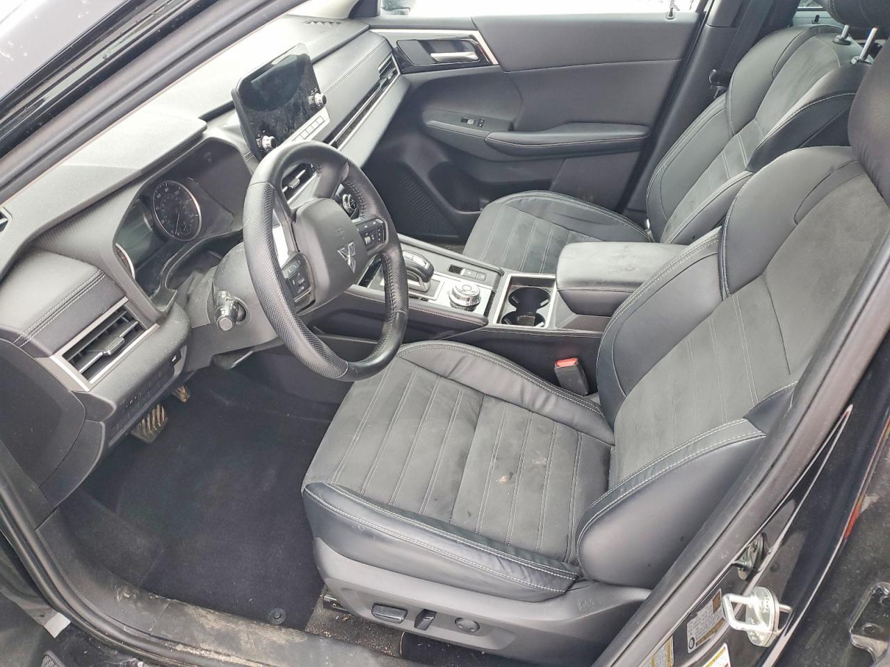 2022 Mitsubishi Outlander Se - Фото 7
