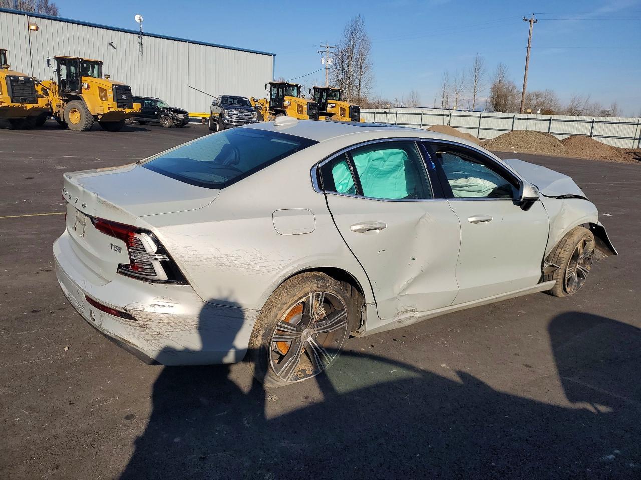 2019 Volvo S60 T5 Inscription - Фото 3