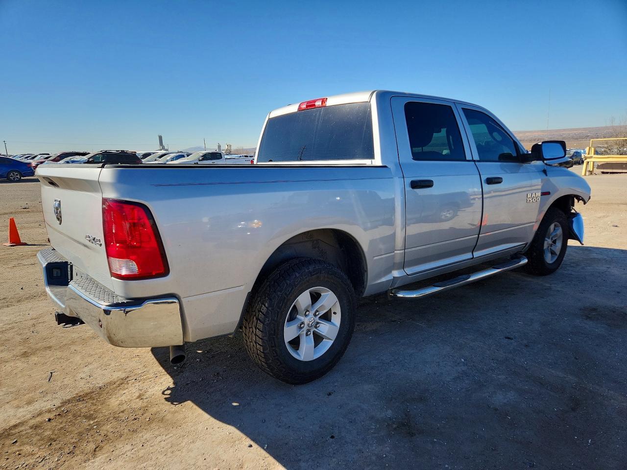 2018 Ram 1500 St - Фото 3