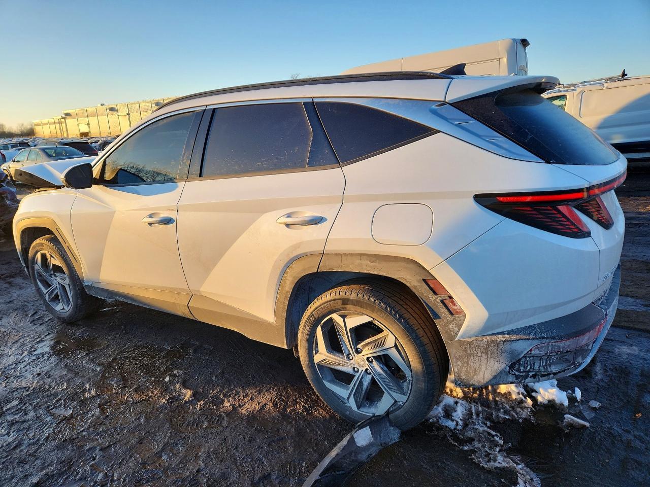 2022 Hyundai Tucson Limited - Фото 2